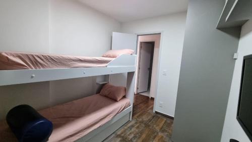 Recreio dos Bandeirantes Apartment | Ap Recreio Junto ao Shopping a 1 km da praia