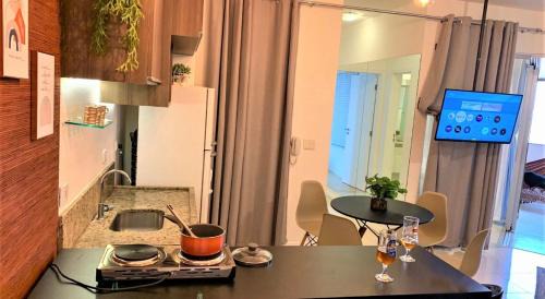 Zona 01 Apartment | Convenient Hotel with Pool, Hot Tub & Pet-Friendly Perks