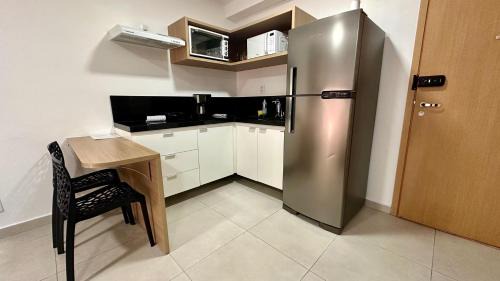 Centro Apartment | Discover AP1422: Pool, Gym & Co-Working Haven