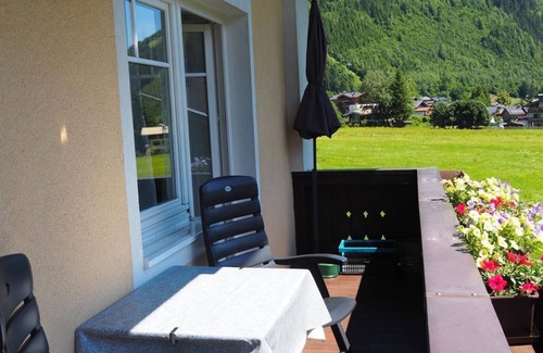 Schonbach Apartment | Exceptional 1-Bedroom Apartment at Oberhauser Greti