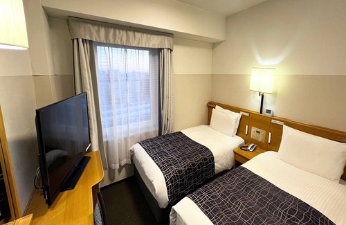 Yachiyo Hotel | Inviting APA Hotel Chiba Yachiyo Midorigaoka with Spa & Breakfast