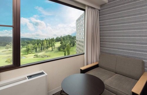 Ikenotaira Onsen Hotel | Relax at APA Hotel & Resort Jyoetsu Myoko with Spa and Pool