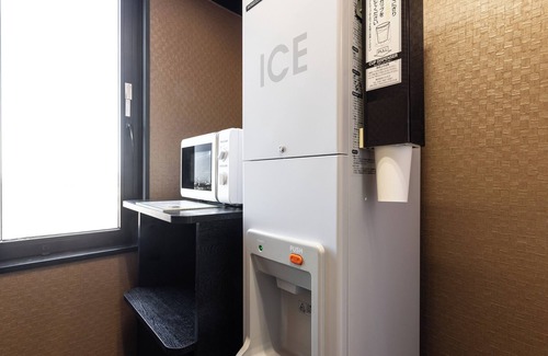 Kintaro Onsen Hotel | Comfortable Stay at APA Hotel Uozu-Ekimae with Great Amenities