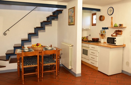 Mercatale Val di Pesa House | Family-Friendly 3-Room Apartments with Top Amenities