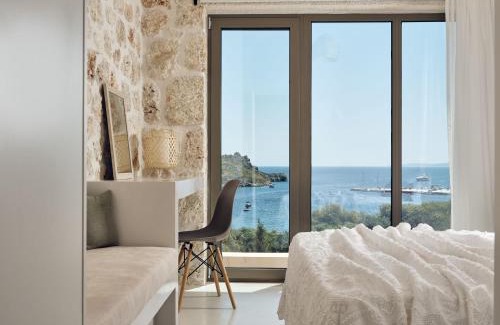 Korithi Villa | Experience Apaggio Villa: Family-Friendly Oasis with Pool