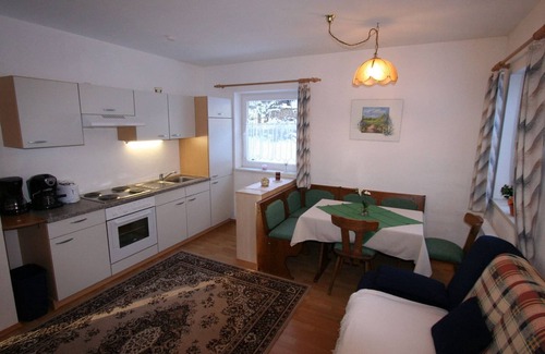 Scheffau am Wilden Kaiser Apartment | Cozy Apartment in Scheffaui with Terrace & Family Amenities