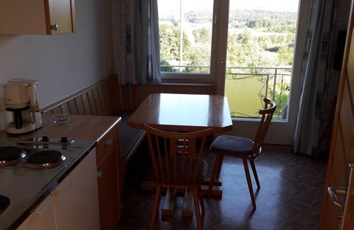 Sankt Kanzian am Klopeiner See Apartment | Perfect Retreat: Apartment Skant Turnersee with Pool & Breakfast