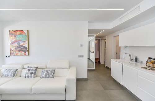 Playa del Ingles Apartment | Top-Rated Apartment Aida 206: Oceanfront Oasis for 4