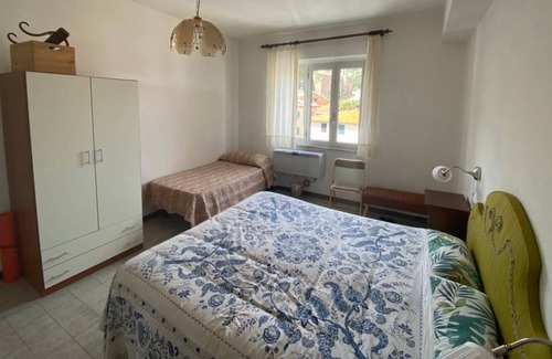 Castiglione della Pescaia Apartment | Canal View Apartment - Family-Friendly with Kitchen Access