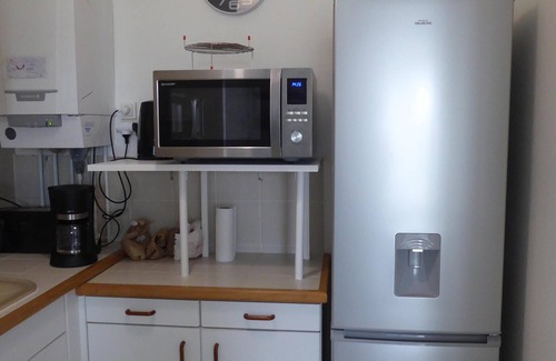 Larmor-Plage Apartment | Quiet Apartment Steps from Beaches with Ocean View