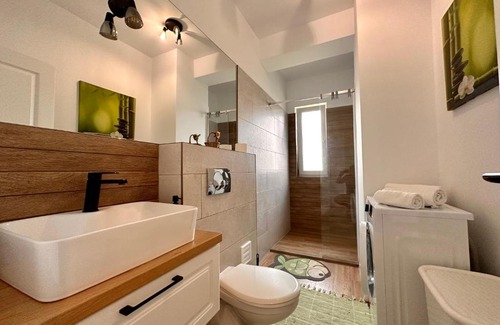 Baia Mare Apartment | Family-Friendly Stay at Apart 72 Rated 9.8/10