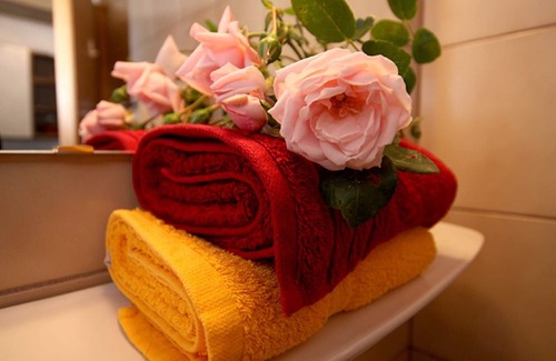 Kauns Apartment | Experience Comfort at Apart Alpinea - Your Home Away