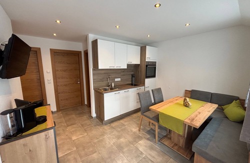 Nauders Apartment | Experience Apart Bergkristall with Ocean View & Child-Friendly Amenities