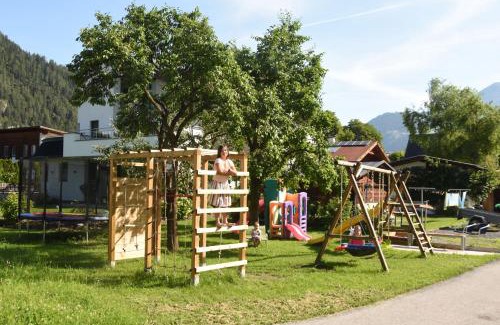 Ried im Oberinntal Apartment | Top-Rated Stay at Apart Cäcilia with Family-Friendly Amenities