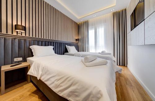 Podgorica Apartment | Discover Apart Compliment: 5-Star Stay with Family-Friendly Amenities