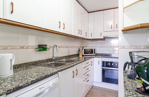 Sant Andreu de Llavaneres Apartment | Oceanfront Apartment LLavaneras II with Pool & Spa
