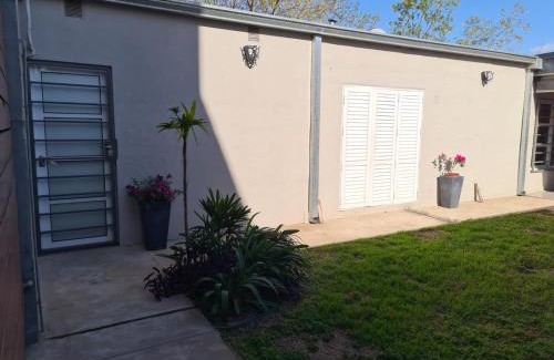 Esperanza Apartment | Top-Rated Apart Esperanza: Ideal for Families