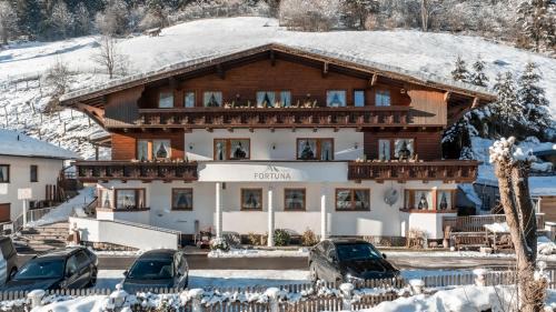 See Apartment | Cozy Apart Fortuna: Oceanfront Retreat with Spa & Pool