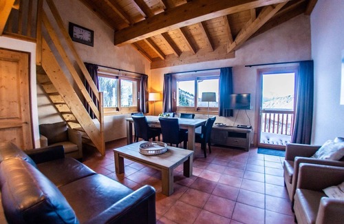 Saint-Francois-Longchamp House | Central Saint François Longchamp Apartment for 6 with Pool
