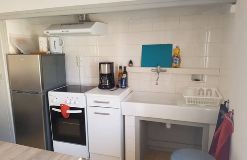Saint-Genis Apartment | Apartment 62 m² + terrace and aromatic garden