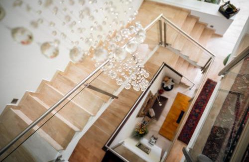 Mayrhofen Apartment | Pet-Friendly Escape at Apart-Garni Innerwiesn - 4 Stars