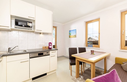 Ramsau im Zillertal Apartment | Cozy Apart Heim with Balcony Near Ski & Hiking Access