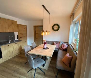 Hoarberg Apartment | Exceptional Apart Helena: Guest Rated 9.7/10 & Child Friendly