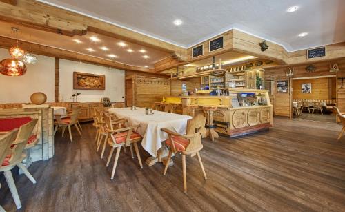 Wiesern Hotel | Discover Apart-Hotel Forellenhof: Rated 9/10, Family-Friendly