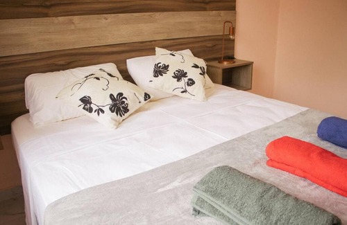 Puerto Iguazu Apartment | Family-Friendly Apart Hotel AVY A with Pool & 10/10 Rating