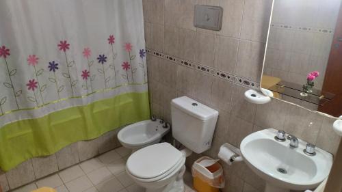 Federacion Apartment | Family-Friendly Stay at Apart Hotel El Remanso - Rated 8.7