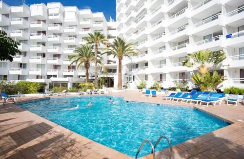 El Madronal Apartment | Relax at Apart Hotel Ponderosa Tenerife - 4-Star Retreat