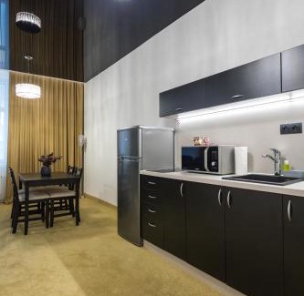 Kosice Old Town Hotel | Comfortable GOLDEN Apartments: Top-Rated with Breakfast & Access