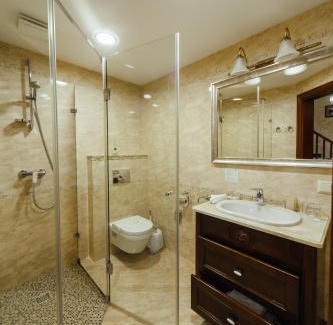 Lviv City Center Apartment | Top-Rated Apart-hotel Horowitz: Family-Friendly & Accessible