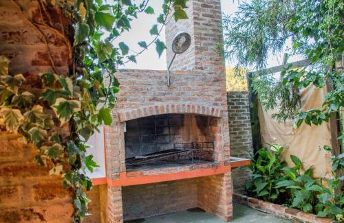 Termas del Dayman Apartment | Budget-Friendly Apart Hotel Manantiales Termal with Restaurant
