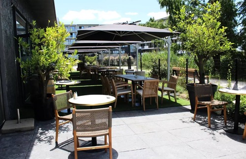 Bruges Apartment | Experience Comfort at Apart'Hotel Sea & Golf City Bordeaux