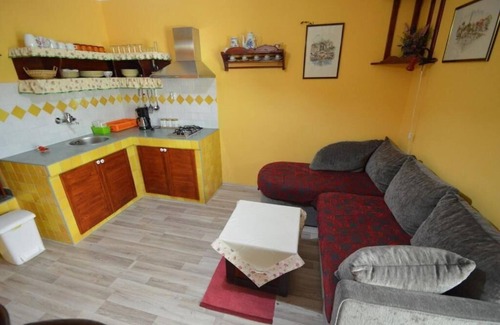Cove Murtar Apartment | Guest Rated 10/10: Apartments Nevenka in Mali Losinj