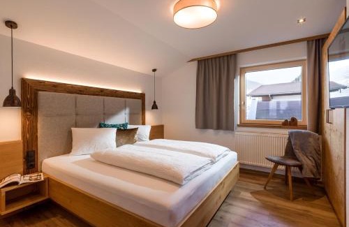 Ramsau im Zillertal Apartment | Top-Rated Apart Huamatl: Family-Friendly with Spa & Breakfast