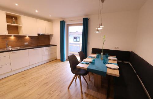 Hoarberg Apartment | Exceptional Stay at Apart Kreidl: Pet Friendly & Breakfast Included
