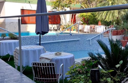 Termas de Rio Hondo Apartment | Charming Apart Los Menhires with Oceanfront Pool Access