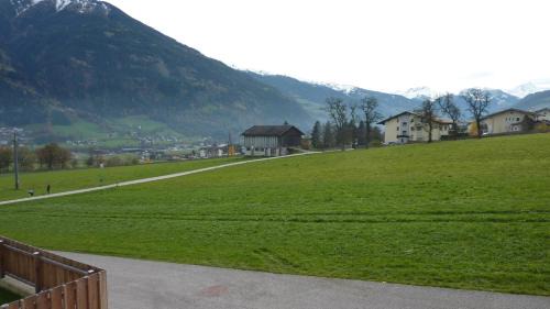 Fuegen Apartment | Family-Friendly Apart MARI with 9.6/10 Guest Rating
