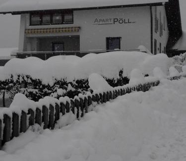 Ried im Oberinntal Apartment | Family-Friendly Haven at Apart Pöll - Rated 9.2/10