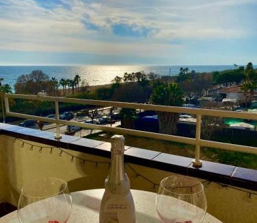 Pineda de Mar Apartment | Oceanfront Retreat: Pineda de Mar with Scenic Views