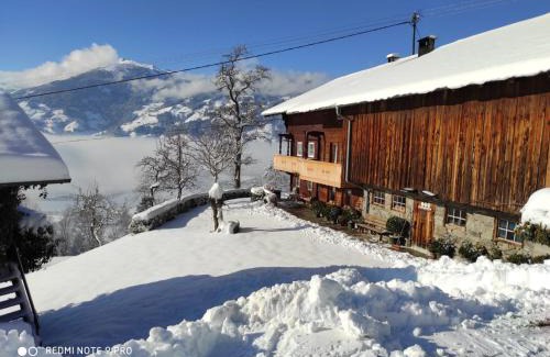 Holdernach Apartment | Pet-Friendly Retreat at Apart Ponholz with Top Ratings