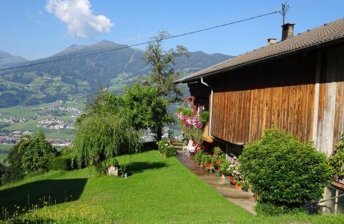 Holdernach Apartment | Pet-Friendly Retreat at Apart Ponholz with Top Ratings