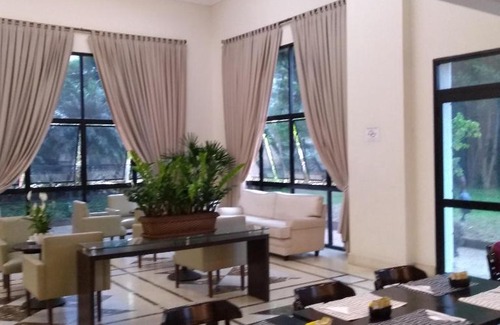 Bela Vista Apartment | Convenient Stay Near Av. Paulista with Pool & Breakfast