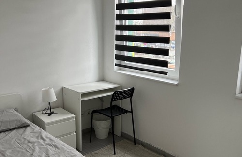 Linden-Mitte House | Family-Friendly Apart Rom Hannover Centrum with Breakfast