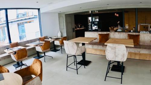 Immenstaad am Bodensee Hotel | Top-Rated Family-Friendly Stay at Apart Rosengarten