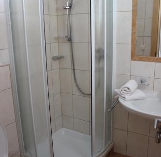 Pettneu am Arlberg Apartment | Family-Friendly Apart Schultes with 9.8/10 Guest Rating