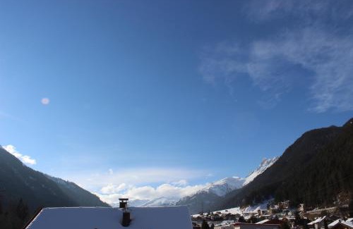 Pettneu am Arlberg Apartment | Family-Friendly Apart Schultes with 9.8/10 Guest Rating