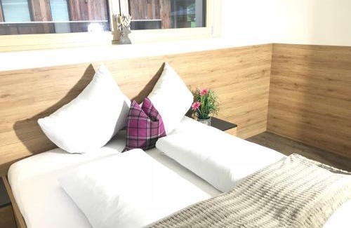 Hoarberg Apartment | Experience APART six-o-nine: Pet & Child Friendly Retreat